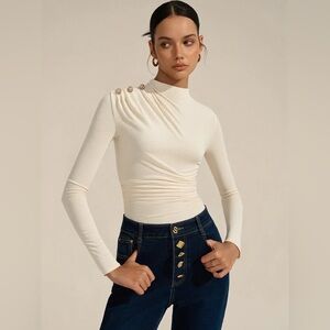 Commense Ruched Shoulder-Decor Long Sleeve Bodysuit